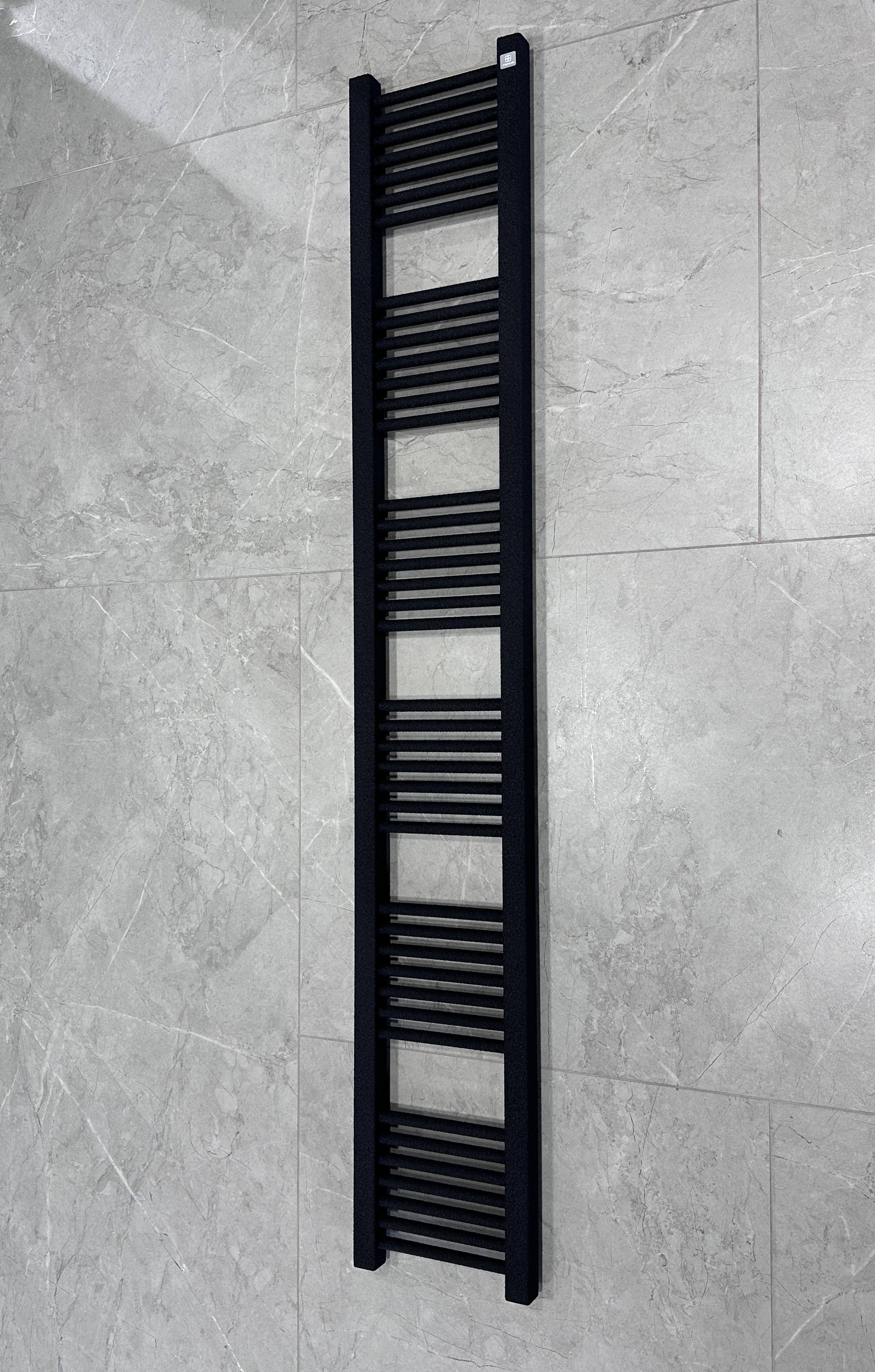 Полотенцесушитель водяной Terma Mike 1460x230 мм Black Crocodile (157)