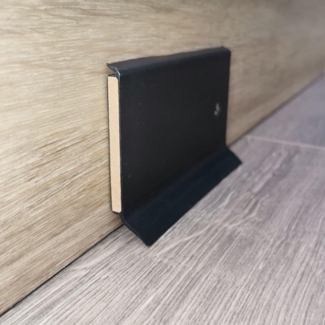 Плинтус Doellken S60 flex life TOP 1144 60 мм 2,575 м Черный - фото 2 Плинтус Doellken S60 flex life TOP 1144 60 мм 2,575 м Черный - фото 2