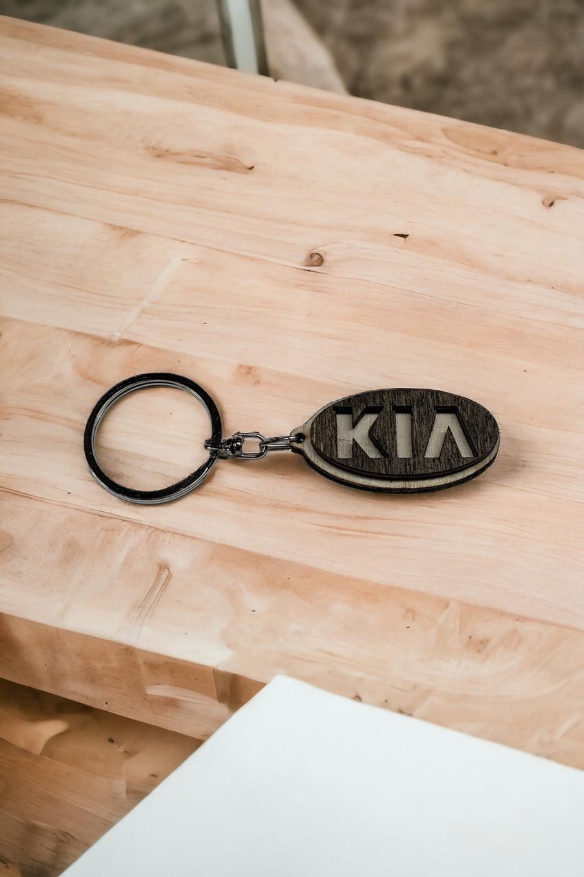 Брелок для автомобиля из дерева KIA (2048231114)