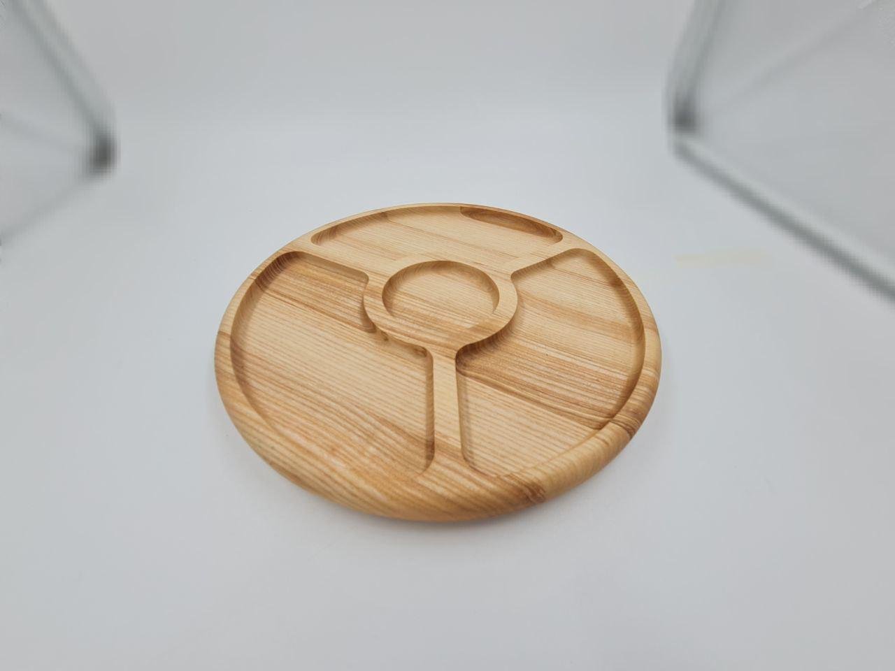 Тарелка из дерева для сервировки закусок и нарезки d 30 см (IN34) - фото 2 Тарелка из дерева для сервировки закусок и нарезки d 30 см (IN34) - фото 2