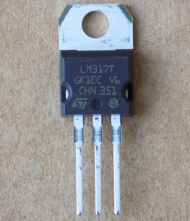 Микросхема ST LM317T для KA317/TO220 (29082)