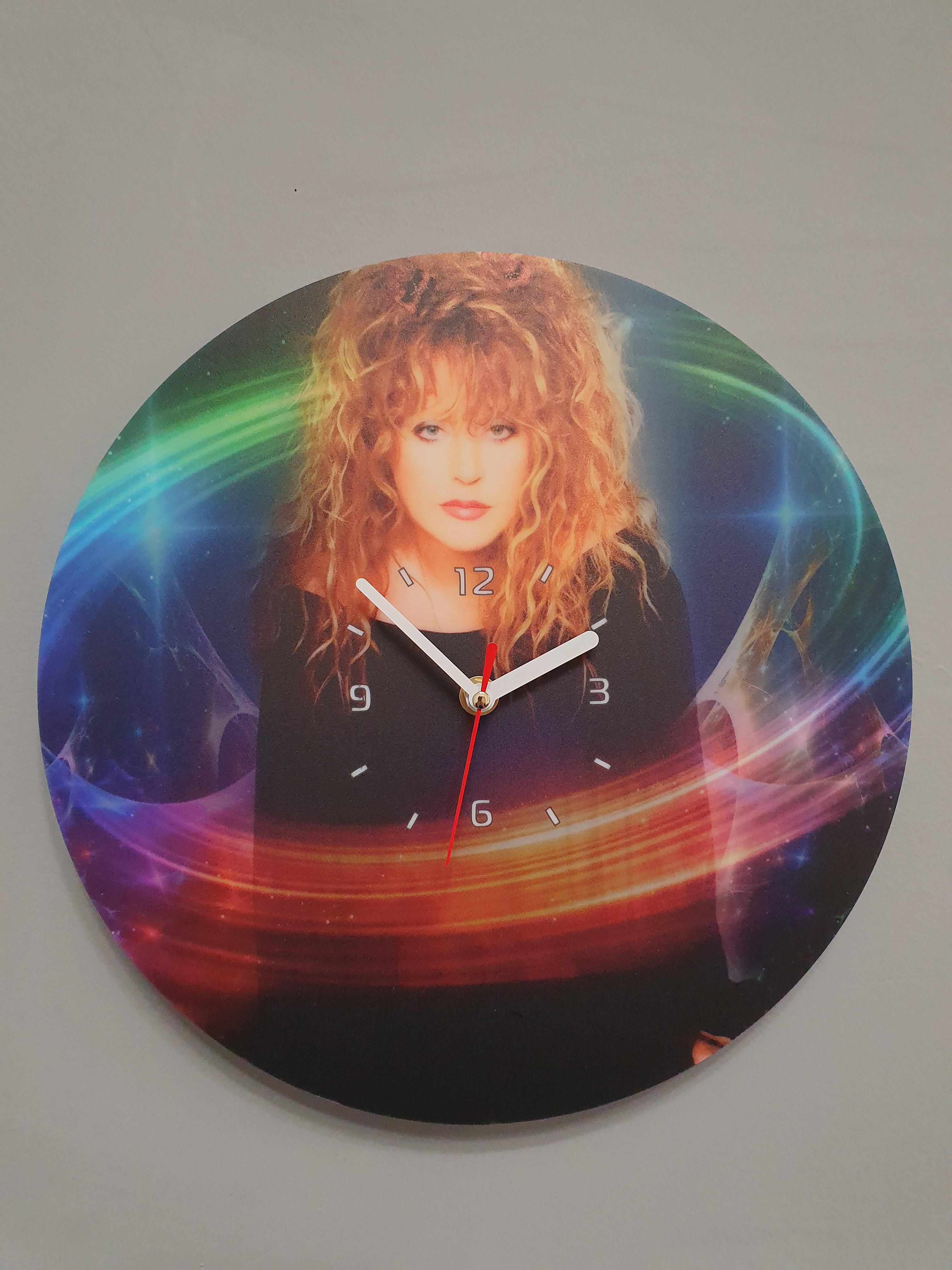 Часы настенные Алла Пугачева (3478)