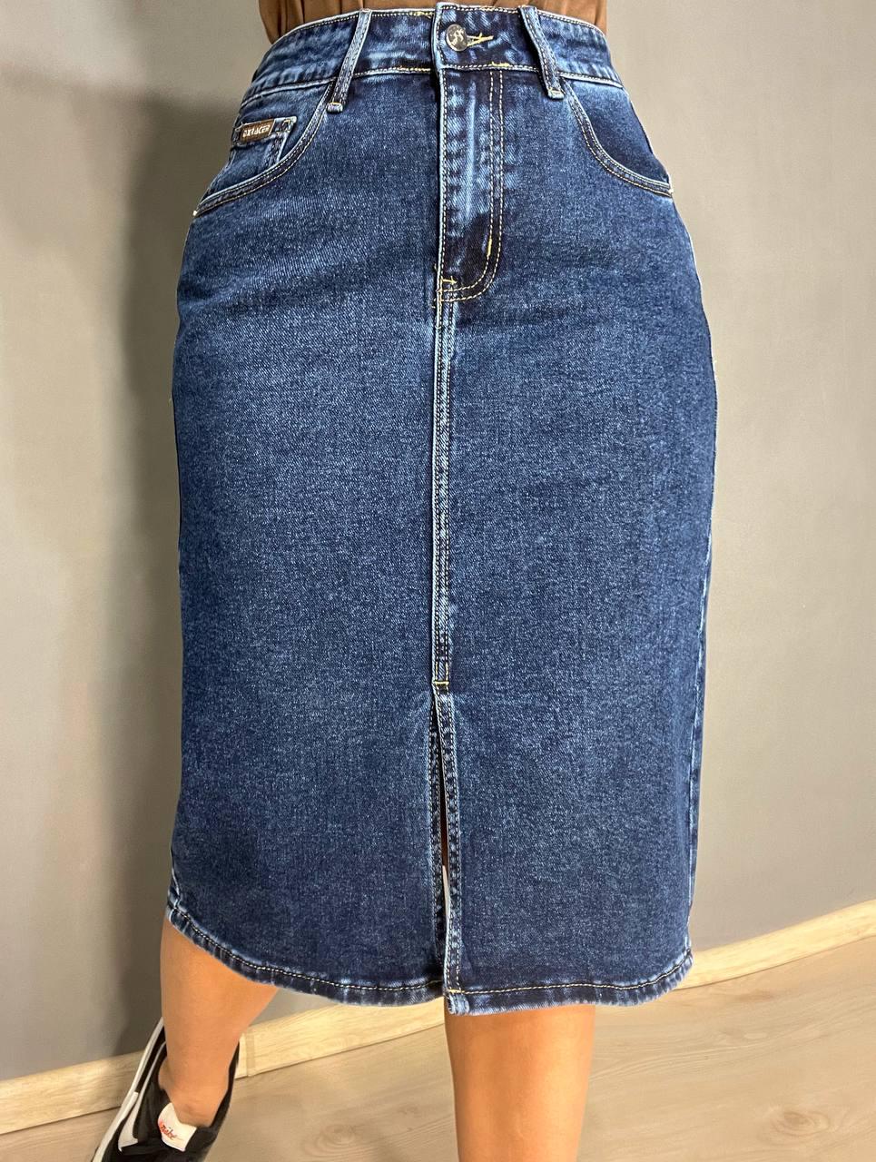 Юбка женская джинсовая Liana 269 большие размеры прямой крой средняя длина стрейчевая разрез впереди р. 31 Темно-синий (3591)