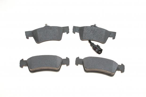 Колодки тормозные задние DELPHI для VW T5/Multivan V 03-15 с датчиками (LP2087)