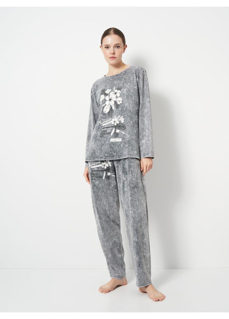 Костюм женский Romeo Life кофта/брюки 3XL Светло-серый (6167-01-3XL)