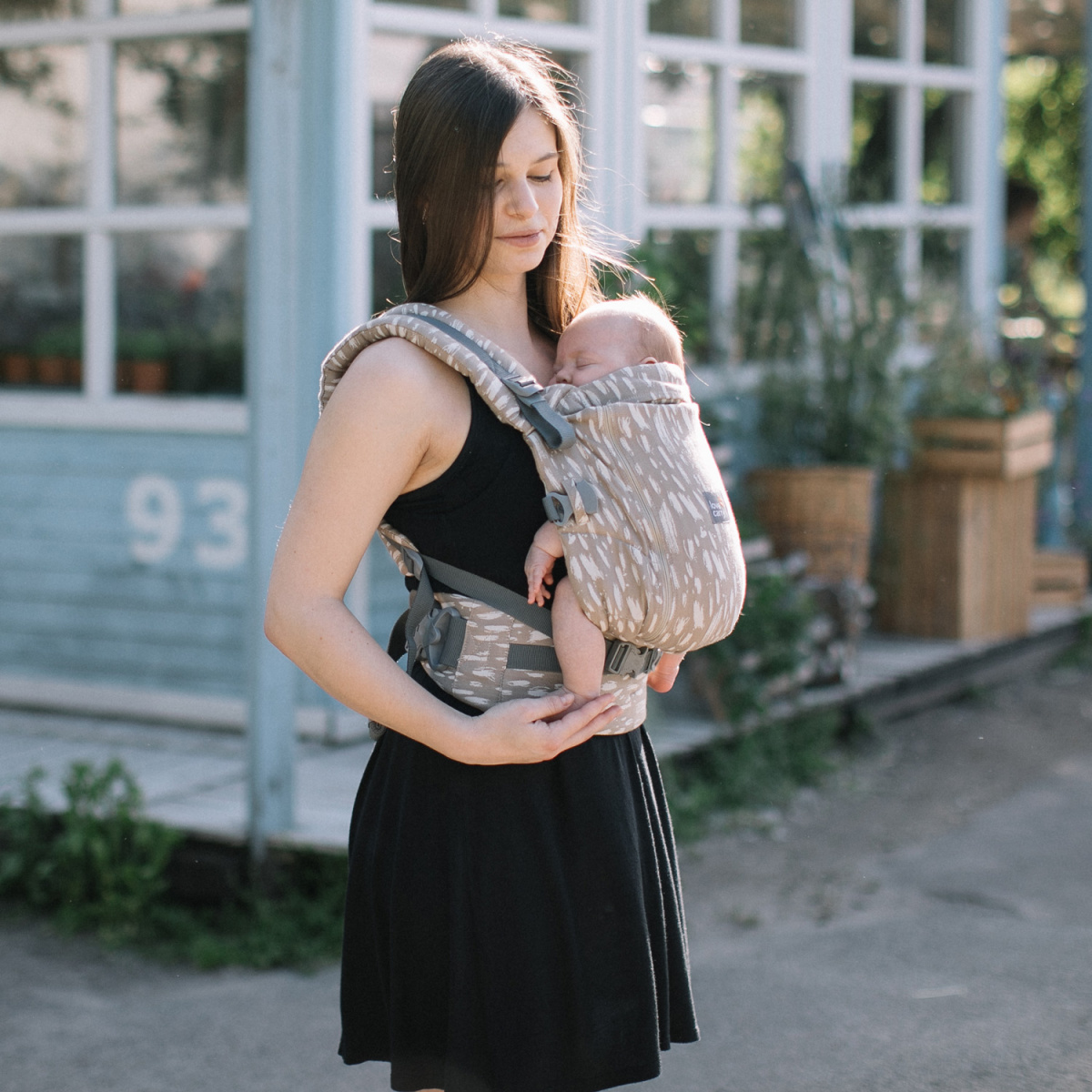 Эрго-рюкзак Love & Carry ONE+ Cool - Песок