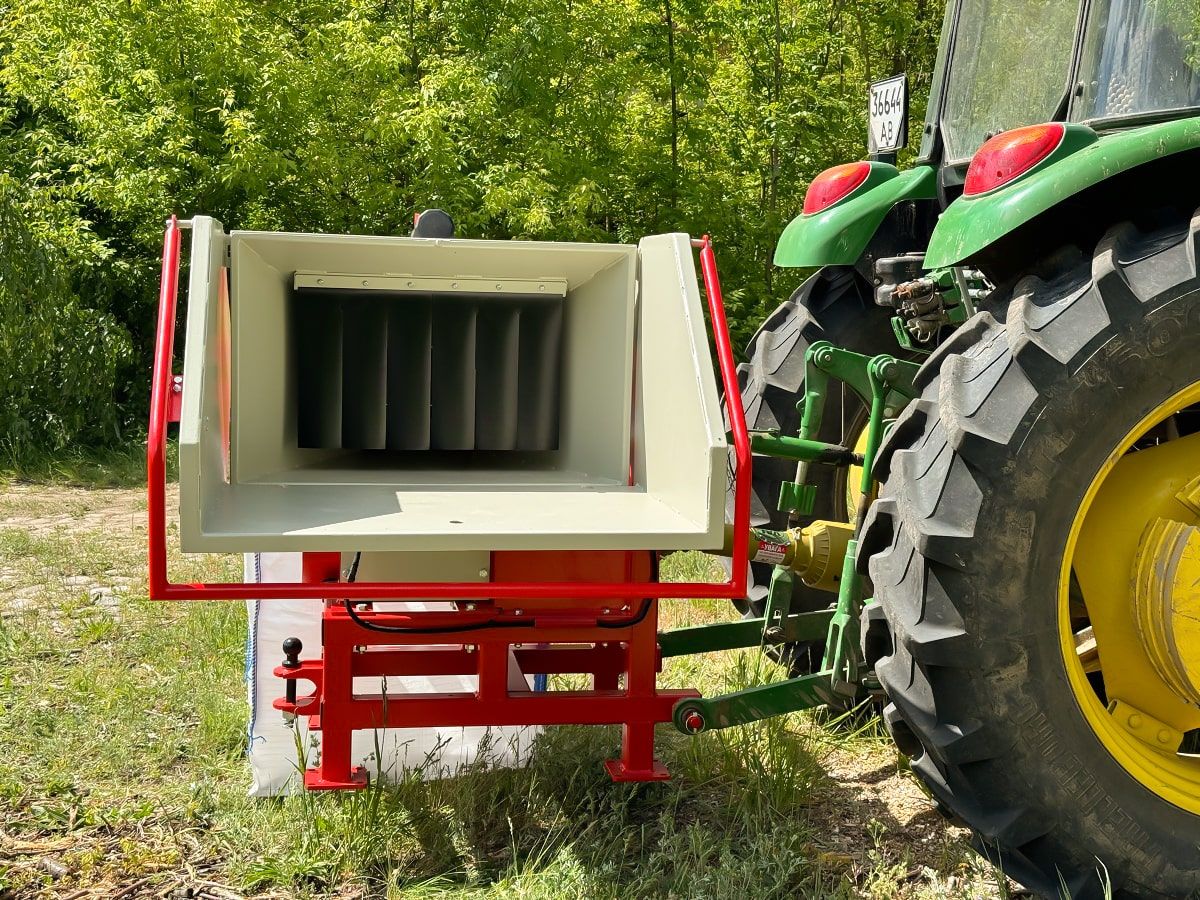 Подрібнювач гілок Arpal на дрова до трактора (АМ-200ТР) - фото 26 Подрібнювач гілок Arpal на дрова до трактора (АМ-200ТР) - фото 26