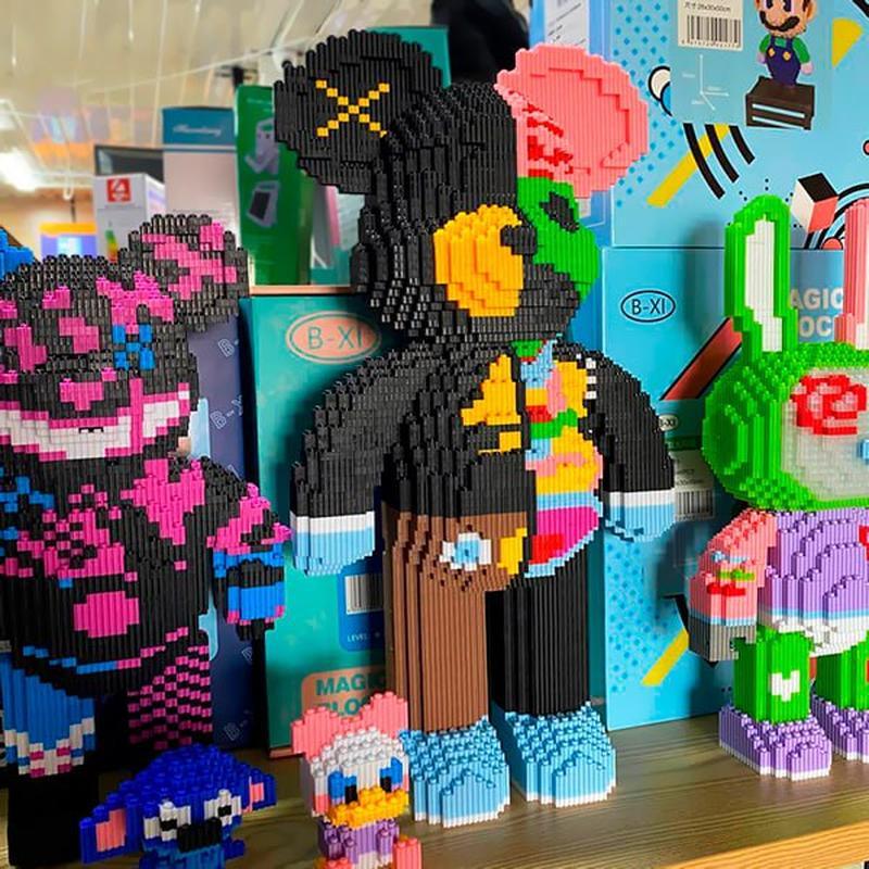 ᐉ Конструктор Magic Blocks Bearbrick Dissected Companion 4955