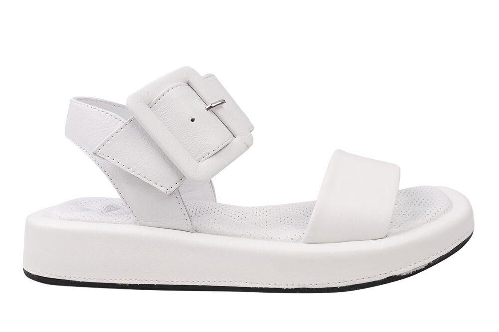 Босоножки женские Guero из кожи на низком ходу р. 41 Белый (427-21LBC)