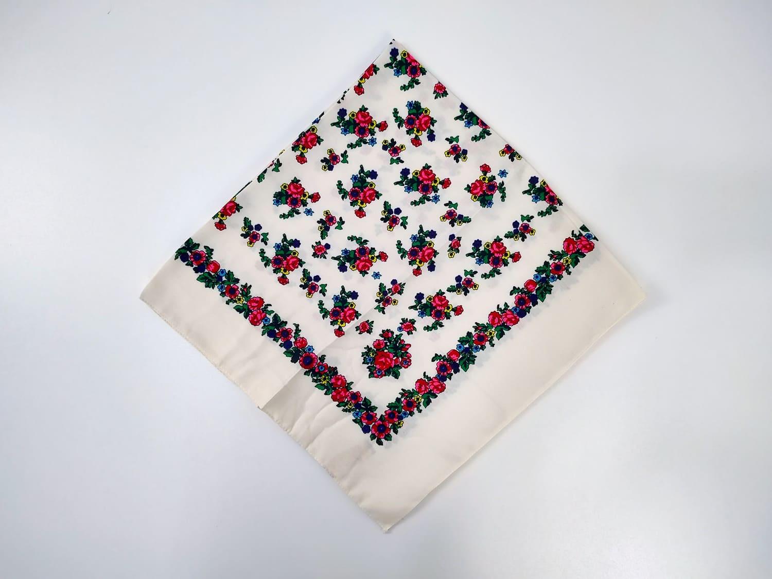 Платок украинский Осенние цветы 80x80 см Белый (30241278)