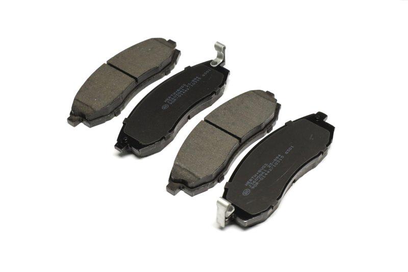 Колодки тормозные дисковые передние Jakoparts J3605061 Mitsubishi l200 3 -11/Nissan