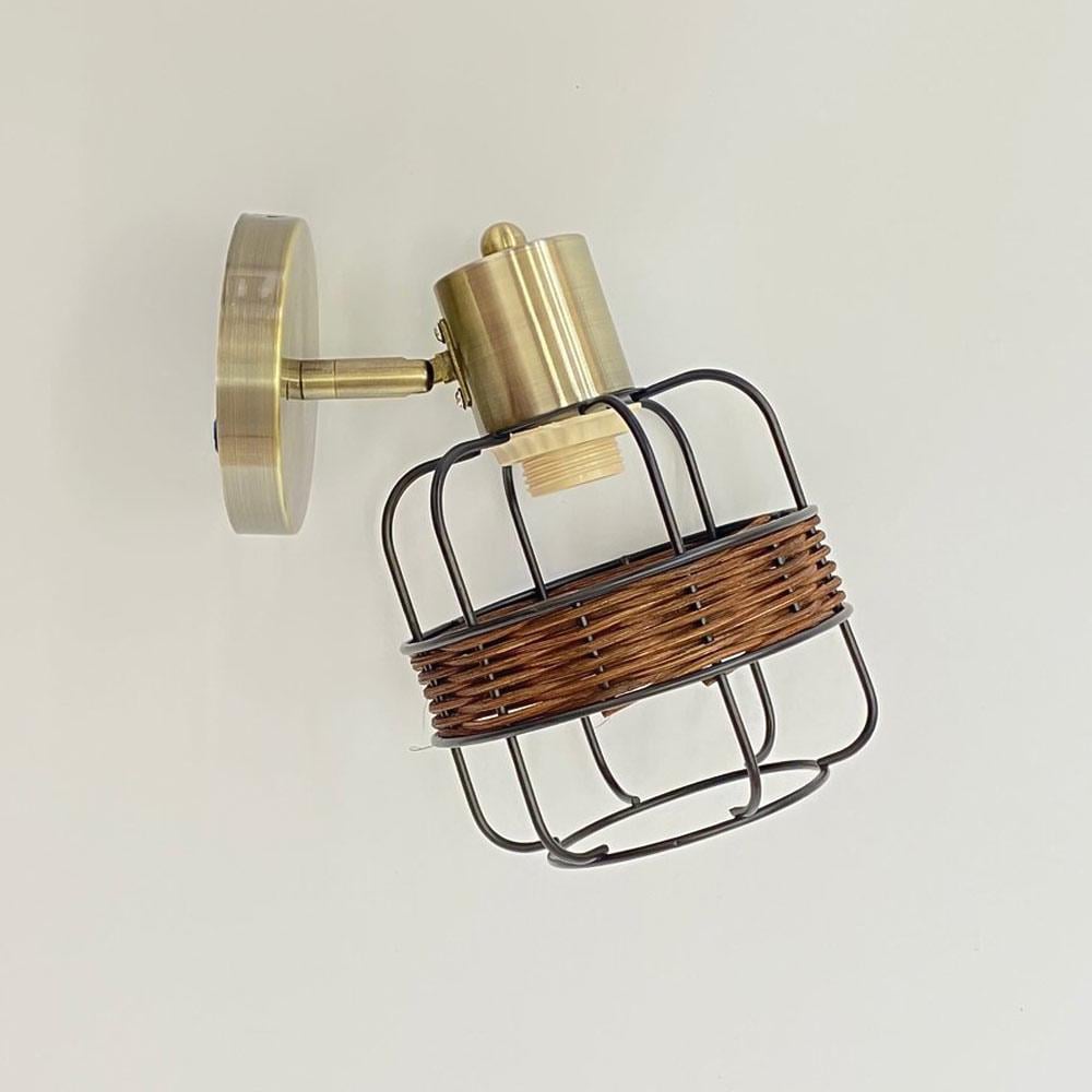 Світильник настінний Lighthouse SRS-20471/1 плафон чорний/коричневий Бронза