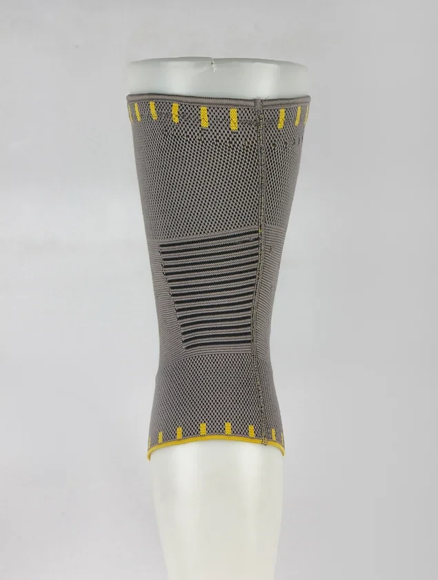 Бандаж компресійний на колінний суглоб Morsa з фіксацією колінної чашечки XXL Сірий - фото 5 Бандаж компресійний на колінний суглоб Morsa з фіксацією колінної чашечки XXL Сірий - фото 5