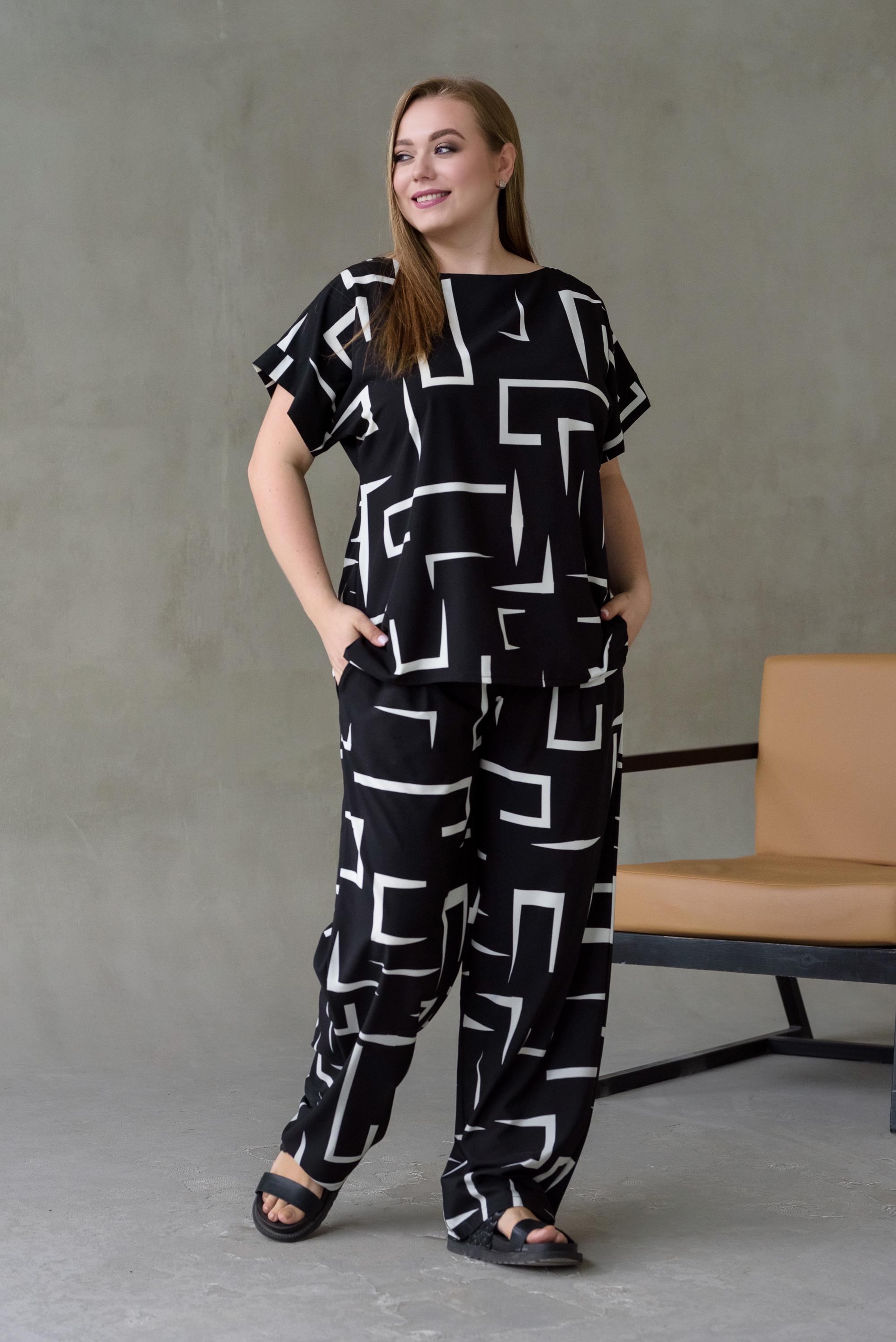 Костюм женский штапельный Альмина р. 56 Черный (26866371)