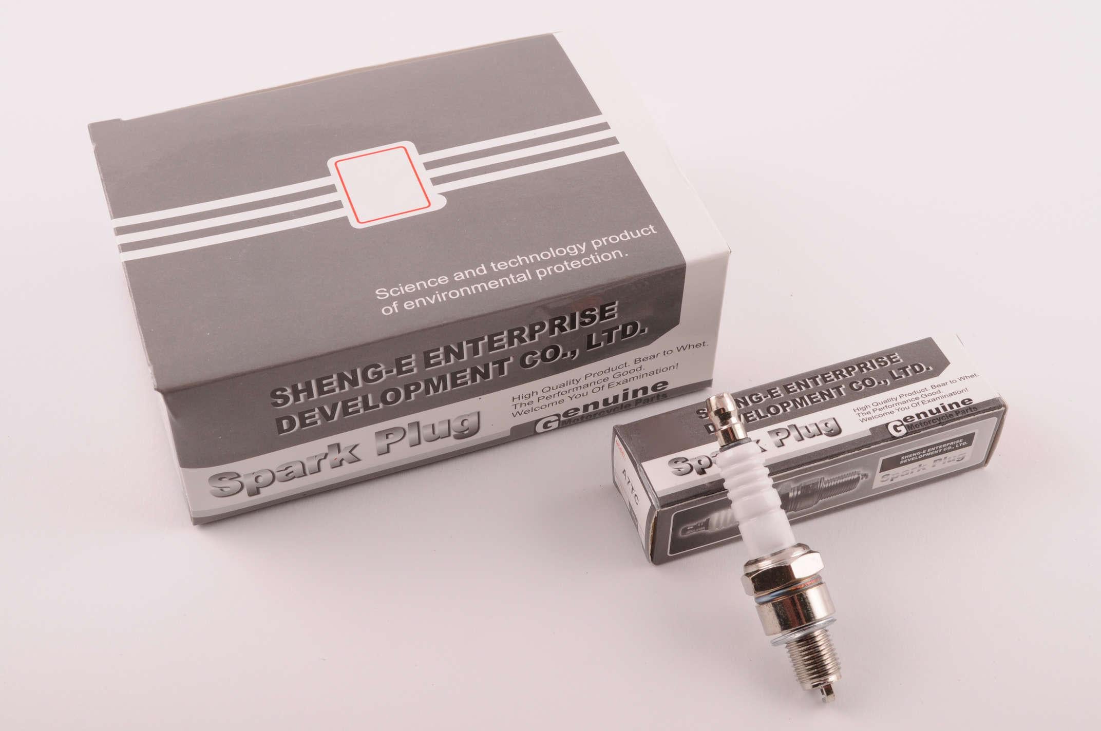 Свеча A7TC M10x1,00 12,7 мм 4T GY6 50 Delta grey box SEE (S-940)