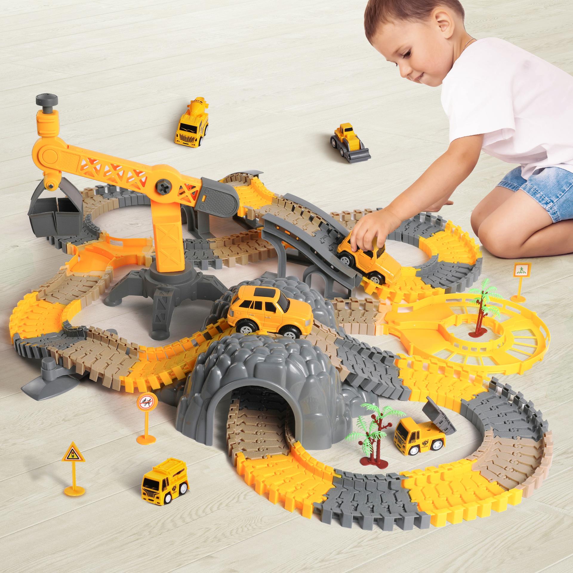 Ігровий набір автотреків Tumama Світна дорога-конструктор з машинкою Жовтий (30487937) - фото 6 Ігровий набір автотреків Tumama Світна дорога-конструктор з машинкою Жовтий (30487937) - фото 6