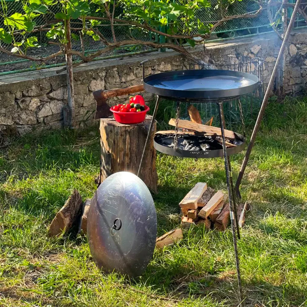 Набір сковорода з диска борони 50 см на високих ніжках із підвіскою для вогню кришкою та чохлом - фото 9 Набір сковорода з диска борони 50 см на високих ніжках із підвіскою для вогню кришкою та чохлом - фото 9