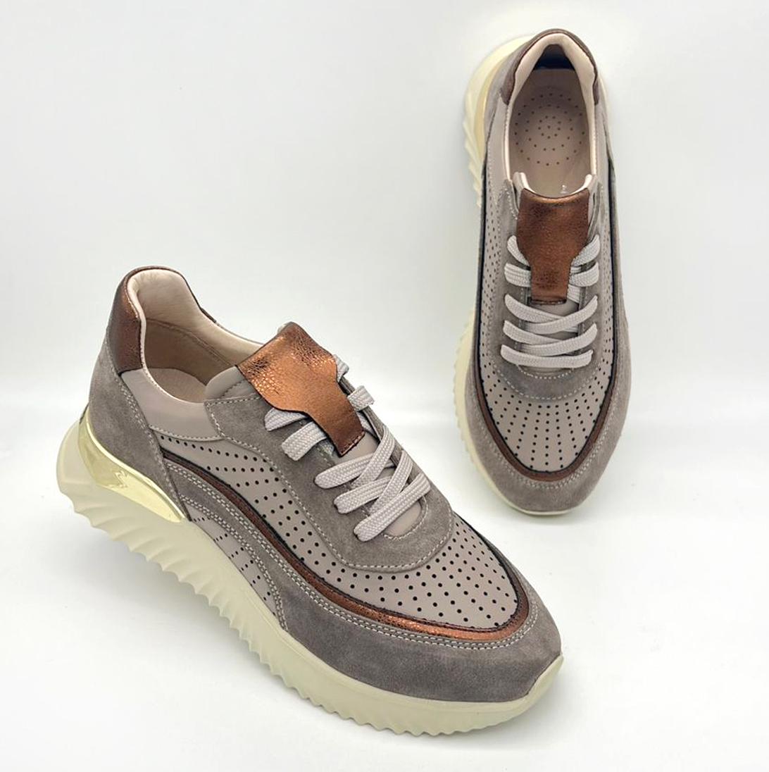 Кроссовки женские Nemca р. 39 24,5 см (670) - фото 2 Кроссовки женские Nemca р. 39 24,5 см (670) - фото 2