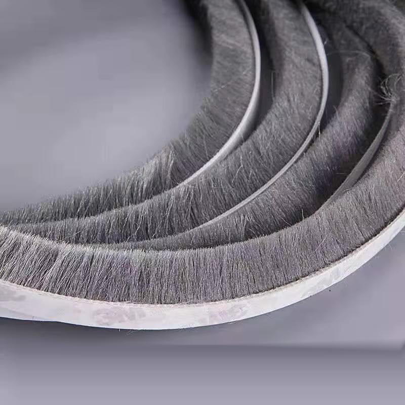 Уплотнитель для окон и дверей на самоклеющейся основе с ворсом 5 м Серый (2464734123) - фото 6