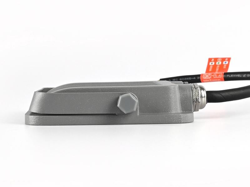 Прожектор Videx LED F3e 1000 Lm 5000K AC/DC 12-48V IP65 (VL-F3e-105W-12V) - фото 7 Прожектор Videx LED F3e 1000 Lm 5000K AC/DC 12-48V IP65 (VL-F3e-105W-12V) - фото 7