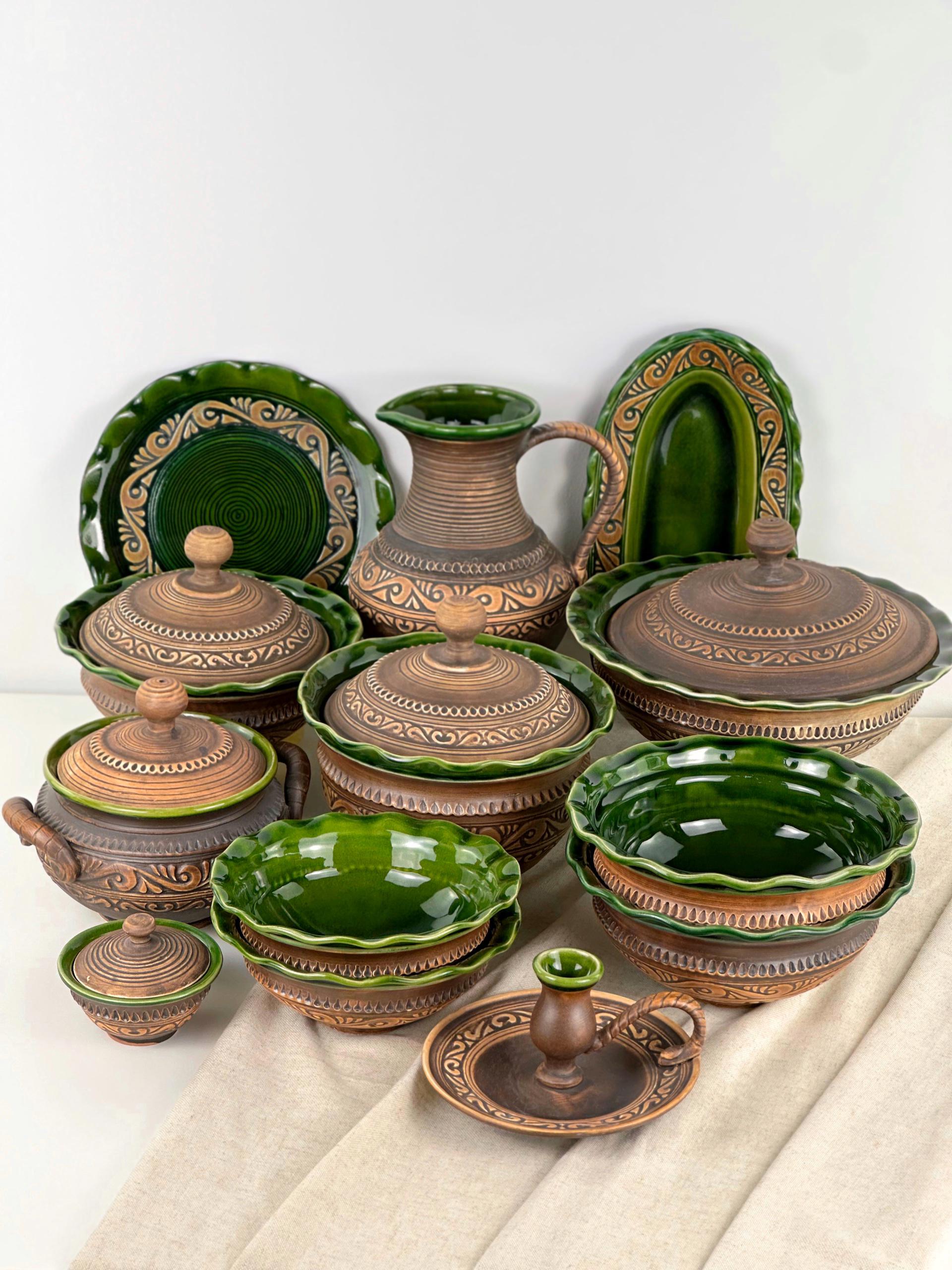 Набор глиняной посуды Рождественский Двенадцать блюд Гражда на 6 человек Коричневый (17019-37)