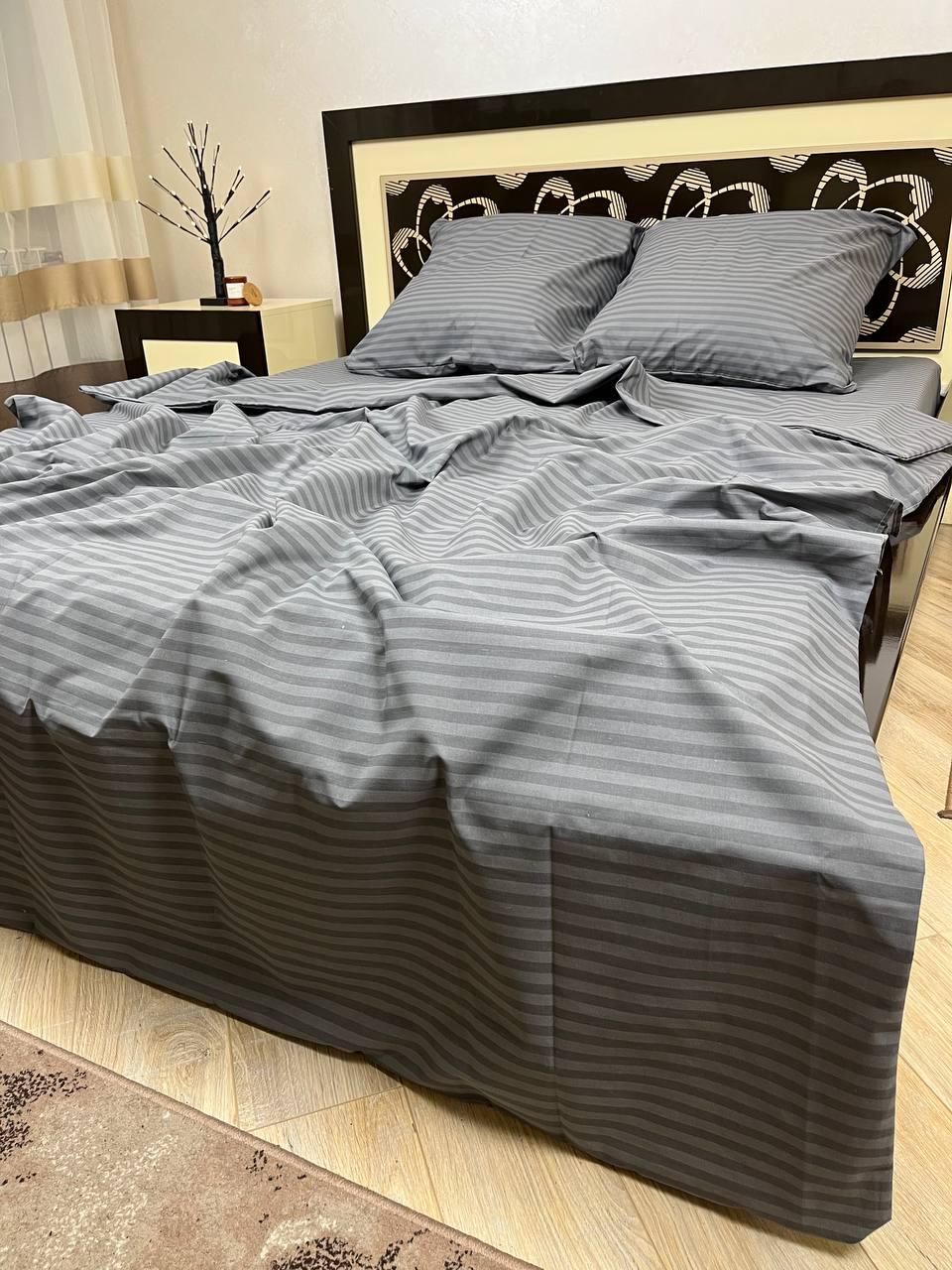 Комплект постельного белья полуторный сатин Gold 150х215 см (11290499)