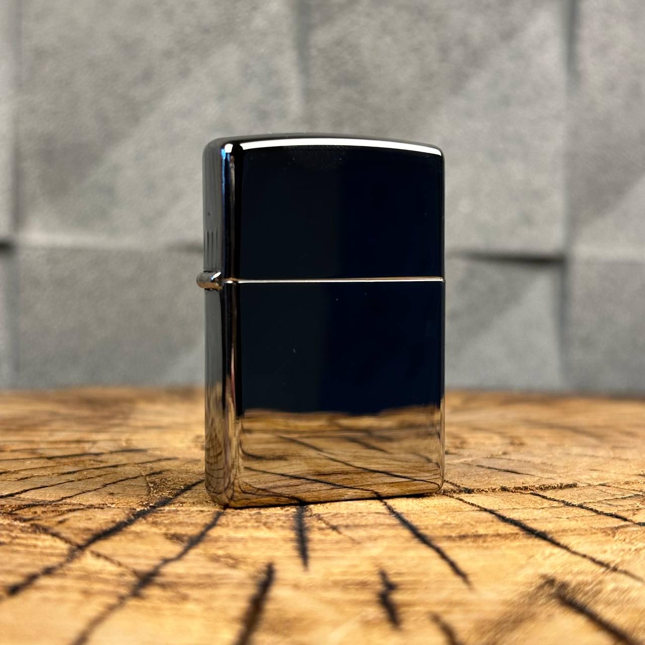 Зажигалка бензиновая ZIPPO Reg High Polish Chrome Зажигалка бензиновая ZIPPO Reg High Polish Chrome
