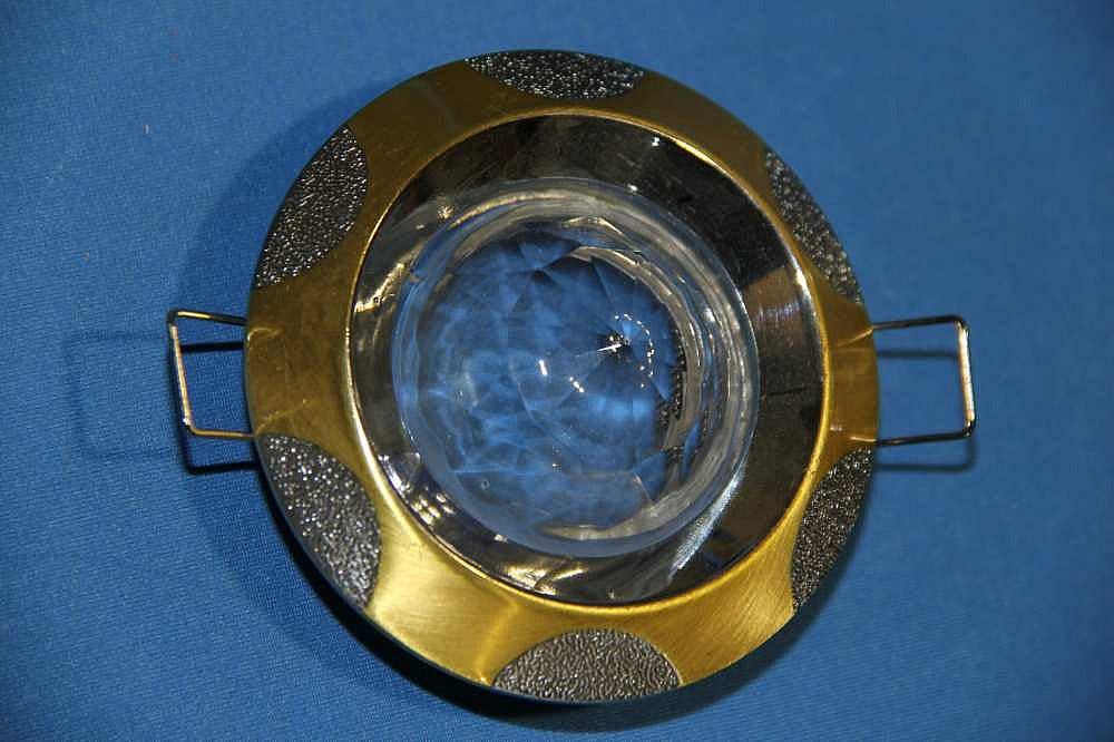 Точечный светильник Ray D161A MR16 SGCH (IR007250) Точечный светильник Ray D161A MR16 SGCH (IR007250)