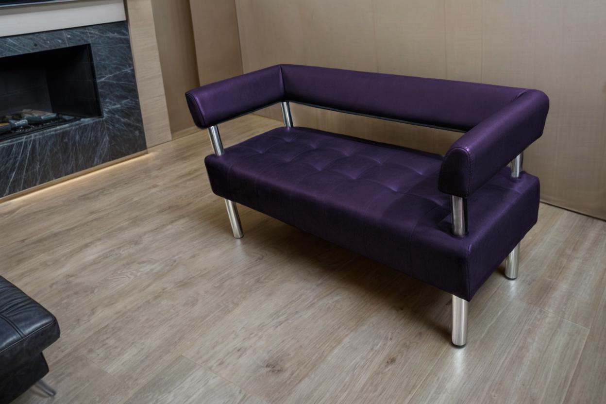 Диван офісний Tobi Sho Комфорт зі спинкою та підлокітниками 1000x530x750 мм шкірозамінник Фіолетовий (2216) - фото 3 Диван офісний Tobi Sho Комфорт зі спинкою та підлокітниками 1000x530x750 мм шкірозамінник Фіолетовий (2216) - фото 3