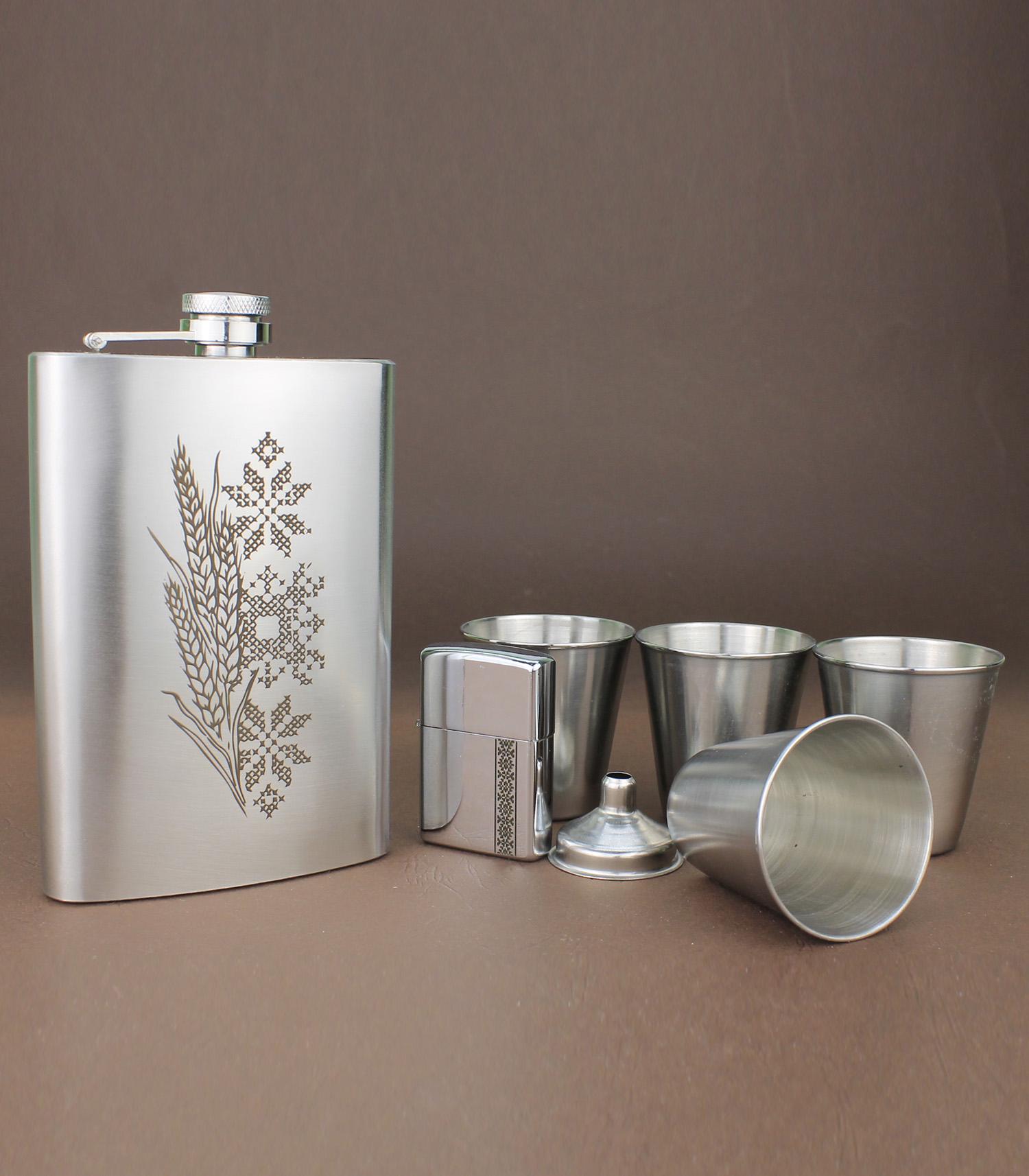 Набір фляги з гравіюванням Ukrainian style з лійкою/запальничкою/стопками (21-0040)