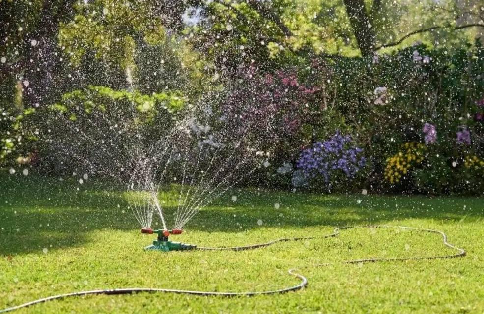 Ороситель PARKSIDE 45 форсунок 360° с регулировкой 153 м2 (210774) - фото 2 Ороситель PARKSIDE 45 форсунок 360° с регулировкой 153 м2 (210774) - фото 2