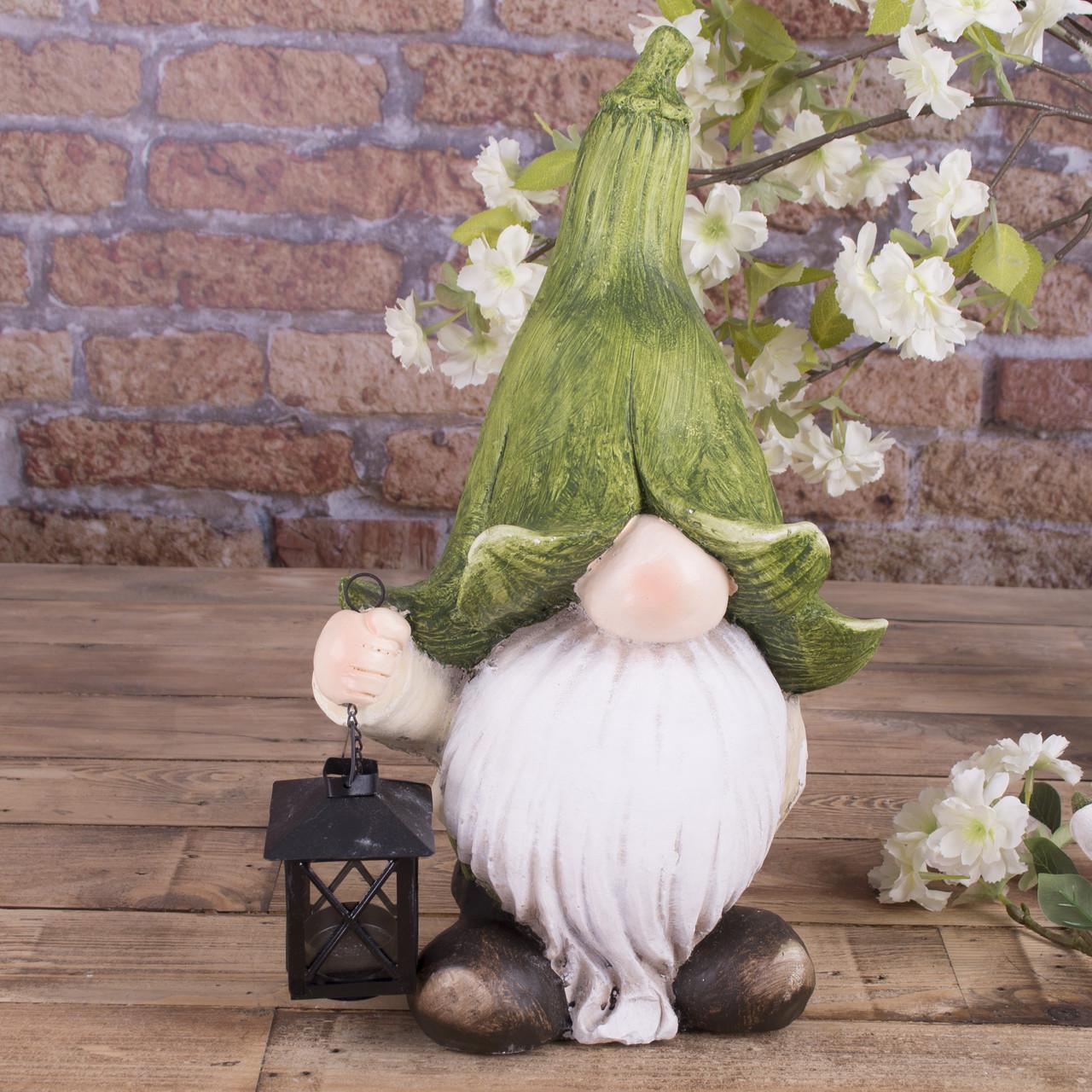 Статуэтка керамический гном с фонариком (3616)