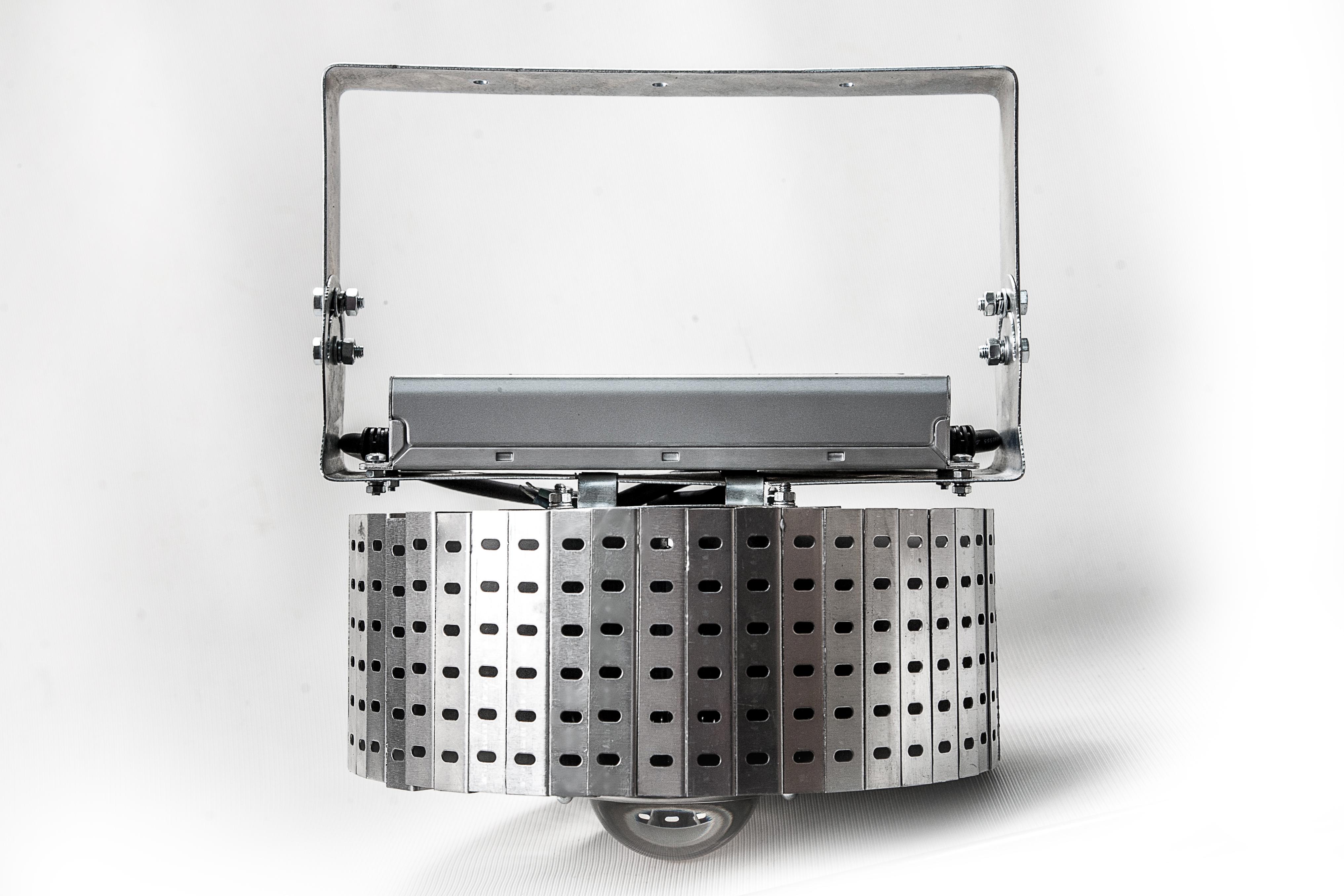 Прожектор світлодіодний ТДС ДО 44ТДС200 Rocket 60° 200 Вт - фото 2 Прожектор світлодіодний ТДС ДО 44ТДС200 Rocket 60° 200 Вт - фото 2