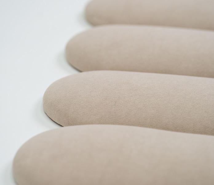 Стінова панель самоклеюча м'яка Soft Pan велюр овал 15x60х3,7 см матовий Бежевий (156104) - фото 2 Стінова панель самоклеюча м'яка Soft Pan велюр овал 15x60х3,7 см матовий Бежевий (156104) - фото 2