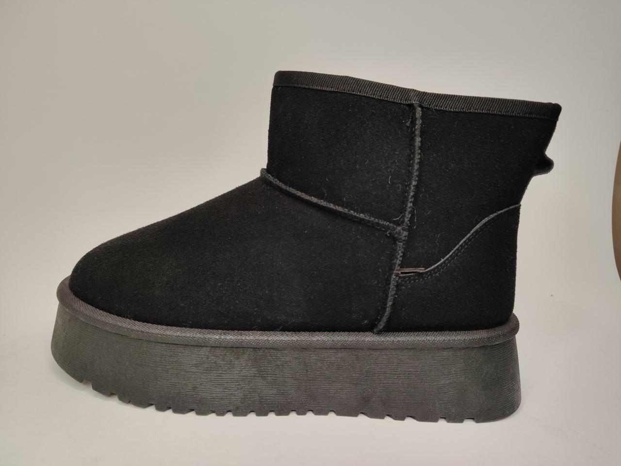 Уггі жіночі Apawwa YF1150/39/2 замшеві на платформі з хутром р. 39 Чорний (31513245)