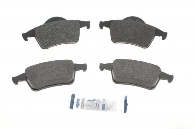 Колодки тормозные задние ICER для Volvo S60 00-10/S70 97-00/S80 98-06/V70 95-08/XC70 Cross Country 97-07 (181298) Колодки тормозные задние ICER для Volvo S60 00-10/S70 97-00/S80 98-06/V70 95-08/XC70 Cross Country 97-07 (181298)