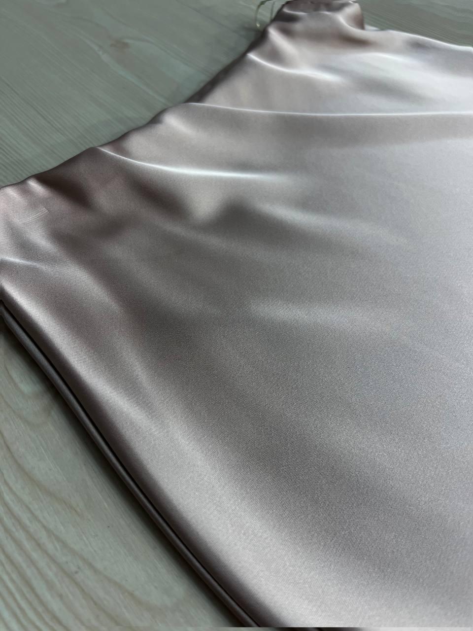 Юбка женская Gritana 230 атласная королевский шелк с разрезом на резинке M Бежевый (26468187) - фото 6 Юбка женская Gritana 230 атласная королевский шелк с разрезом на резинке M Бежевый (26468187) - фото 6