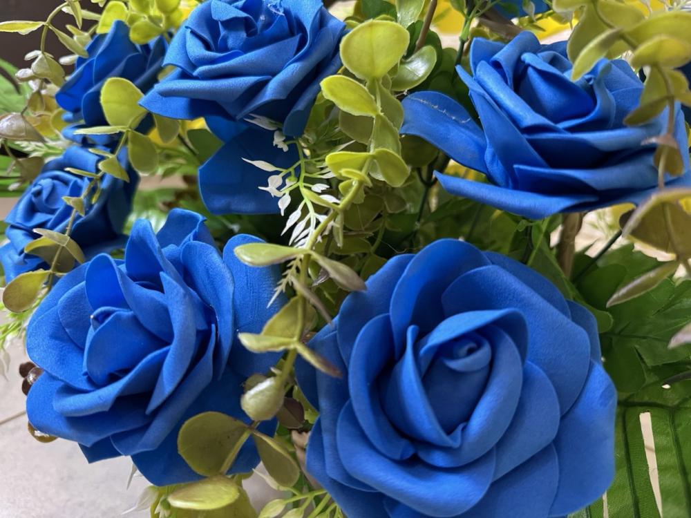 Корзина с букетом роз латексных ПЛАСТМАКС Желто-голубой (L024) - фото 6 Корзина с букетом роз латексных ПЛАСТМАКС Желто-голубой (L024) - фото 6