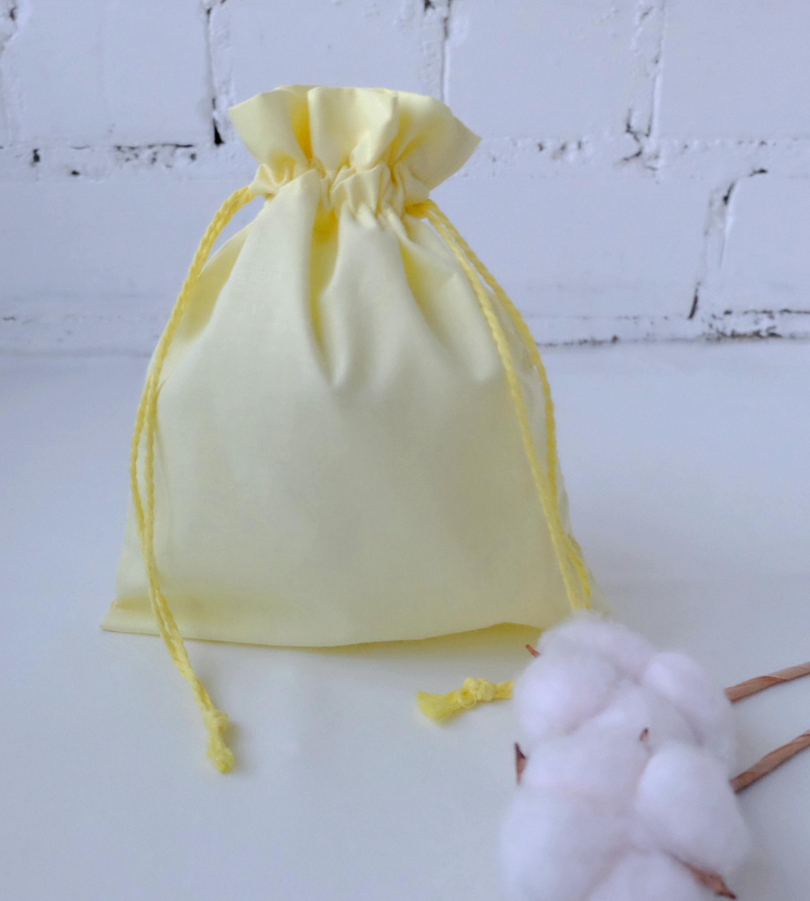 Мішок текстильний для подарунків 25х20 см Жовтий (29186739) - фото 1 Мішок текстильний для подарунків 25х20 см Жовтий (29186739) - фото 1