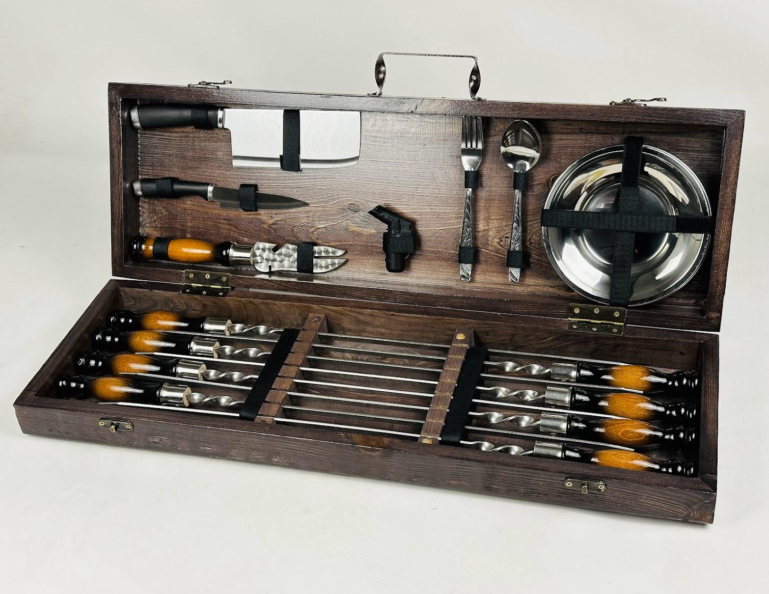 Набор шампуров и аксессуаров Голд в деревянном кейсе 30 пр. Коричневый (141-10-KS-7606)