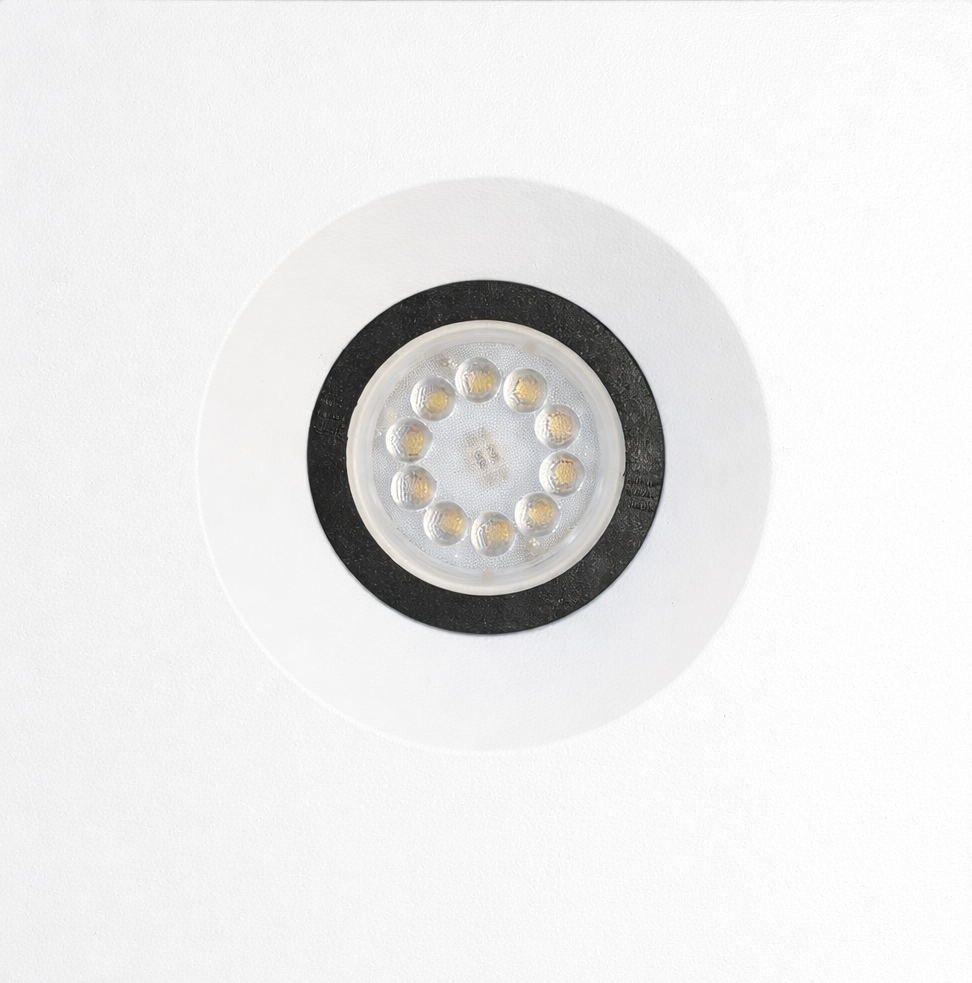 Точковий світильник Luminaria СВ16 JET GU10 Чорний (31117602)