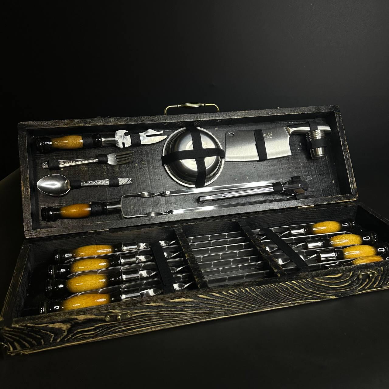 Набор шампуров в кейсе Лесной R-2