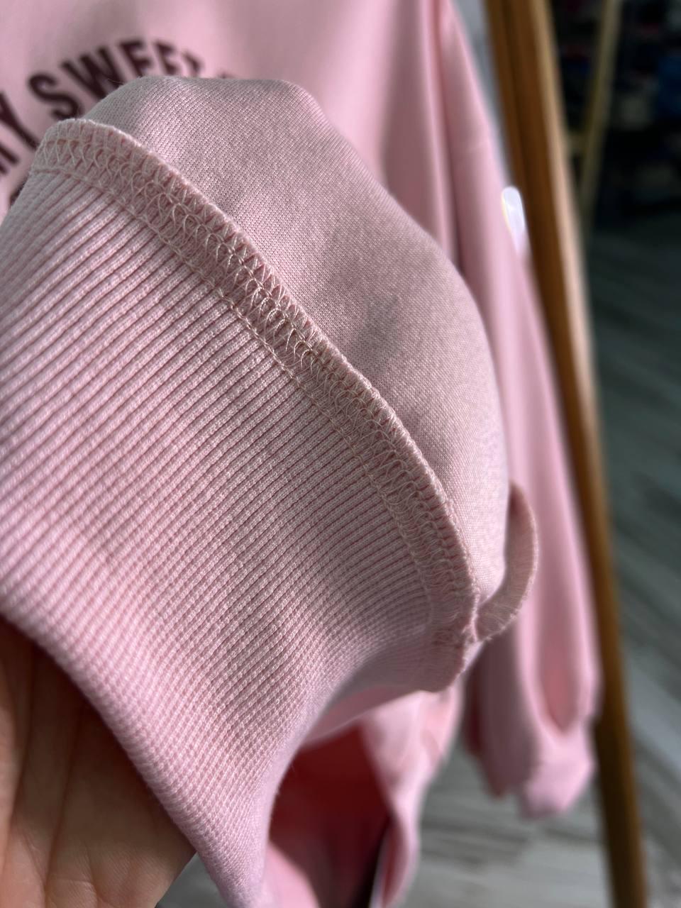 Свитшот женский A-N 25057 с рисунком мишкой впереди средней длины комфорт OS Розовый (3339) - фото 8 Свитшот женский A-N 25057 с рисунком мишкой впереди средней длины комфорт OS Розовый (3339) - фото 8