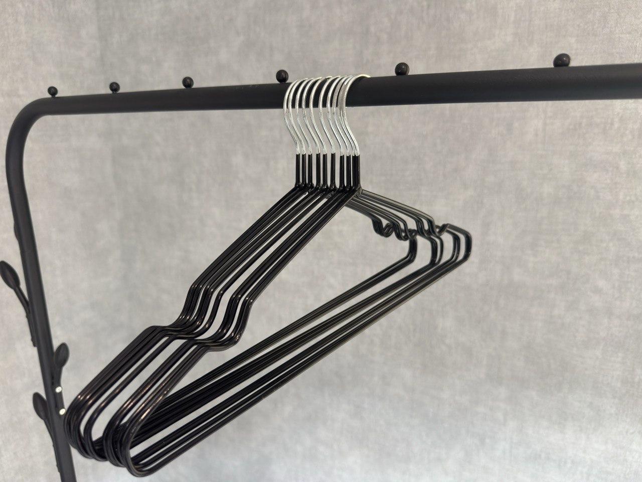 Набір плічок металевих для одягу прогумовані 10 шт. (3748black)