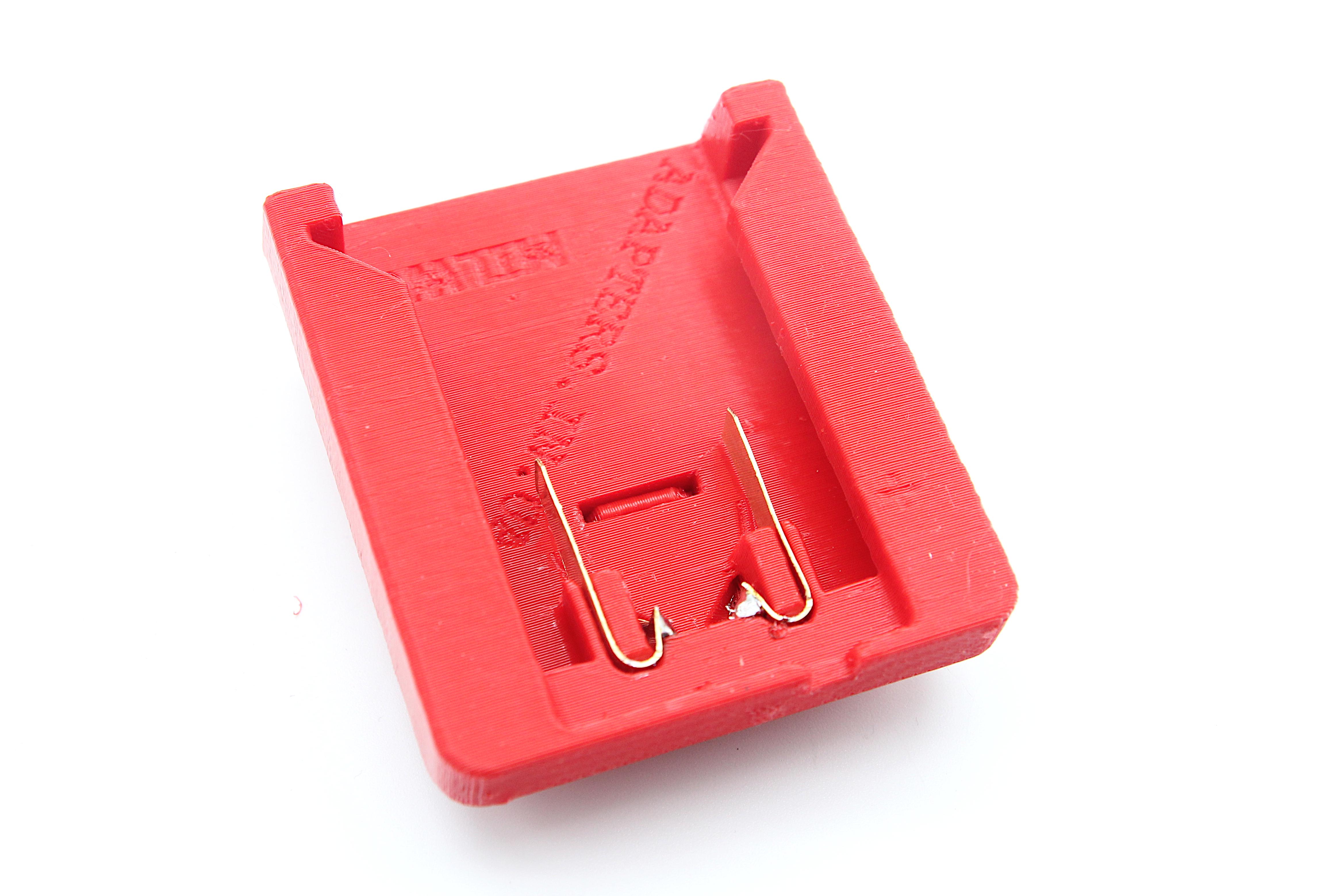 Перехідник з акумулятора Milwaukee на інструмент Einhell (mil-ein) - фото 2 Перехідник з акумулятора Milwaukee на інструмент Einhell (mil-ein) - фото 2