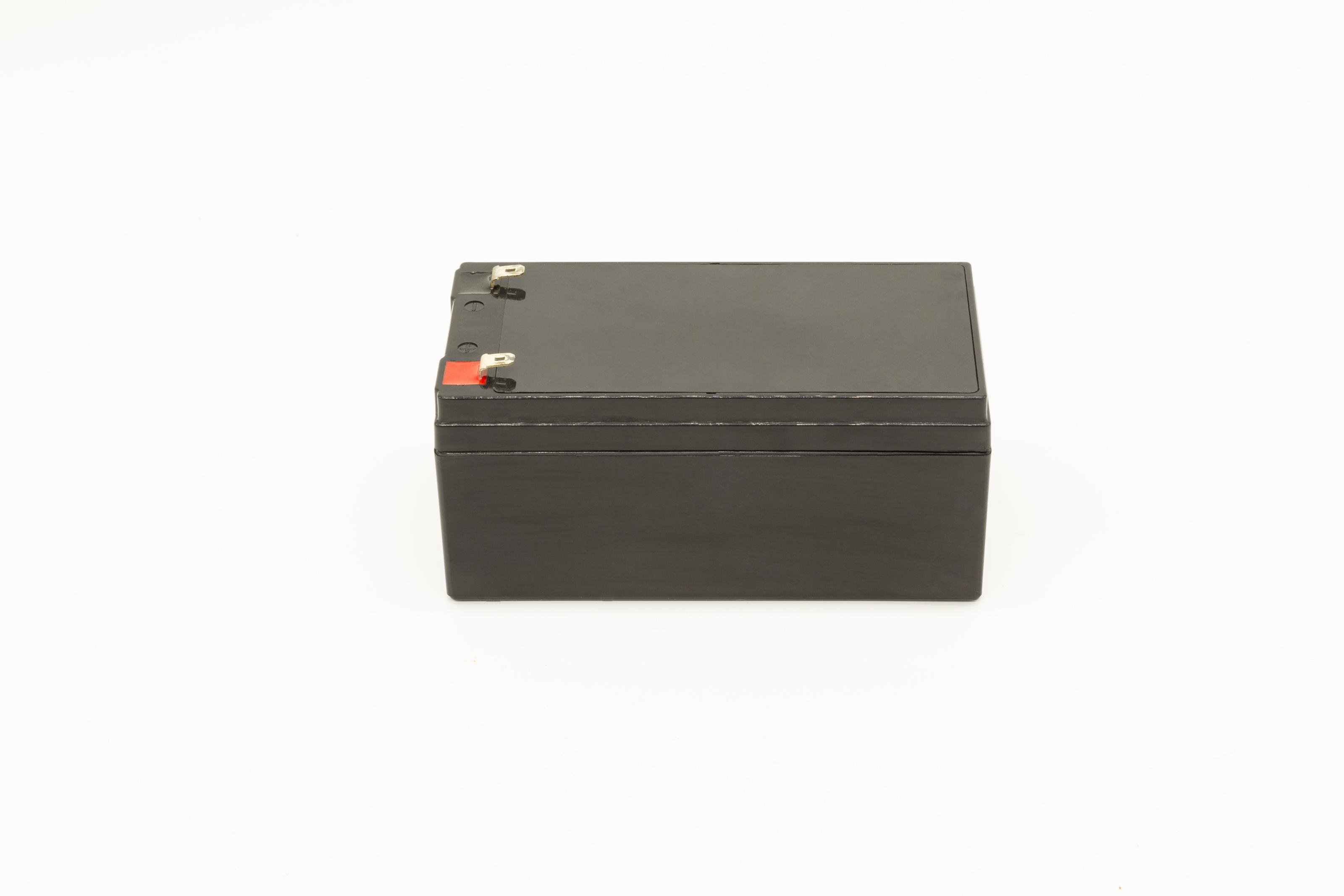 Корпус аккумулятора 12V 3,3Ah ABS пластик под Li-ion/LiFePo4 сборки Черный (879) Корпус аккумулятора 12V 3,3Ah ABS пластик под Li-ion/LiFePo4 сборки Черный (879)