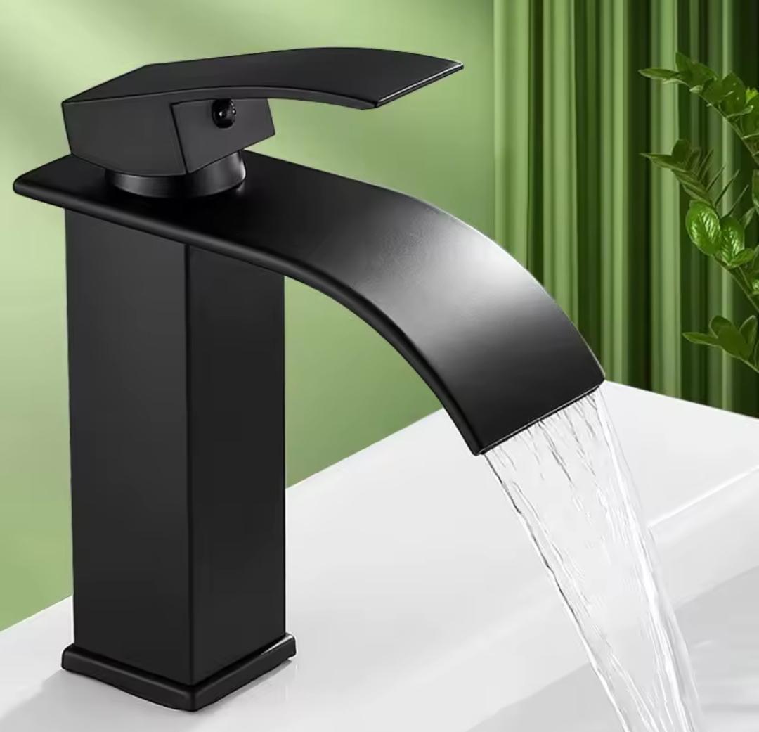 Смеситель для умывальника каскадный однорычажный Matte Black Edition Черный матовый - фото 5 Смеситель для умывальника каскадный однорычажный Matte Black Edition Черный матовый - фото 5