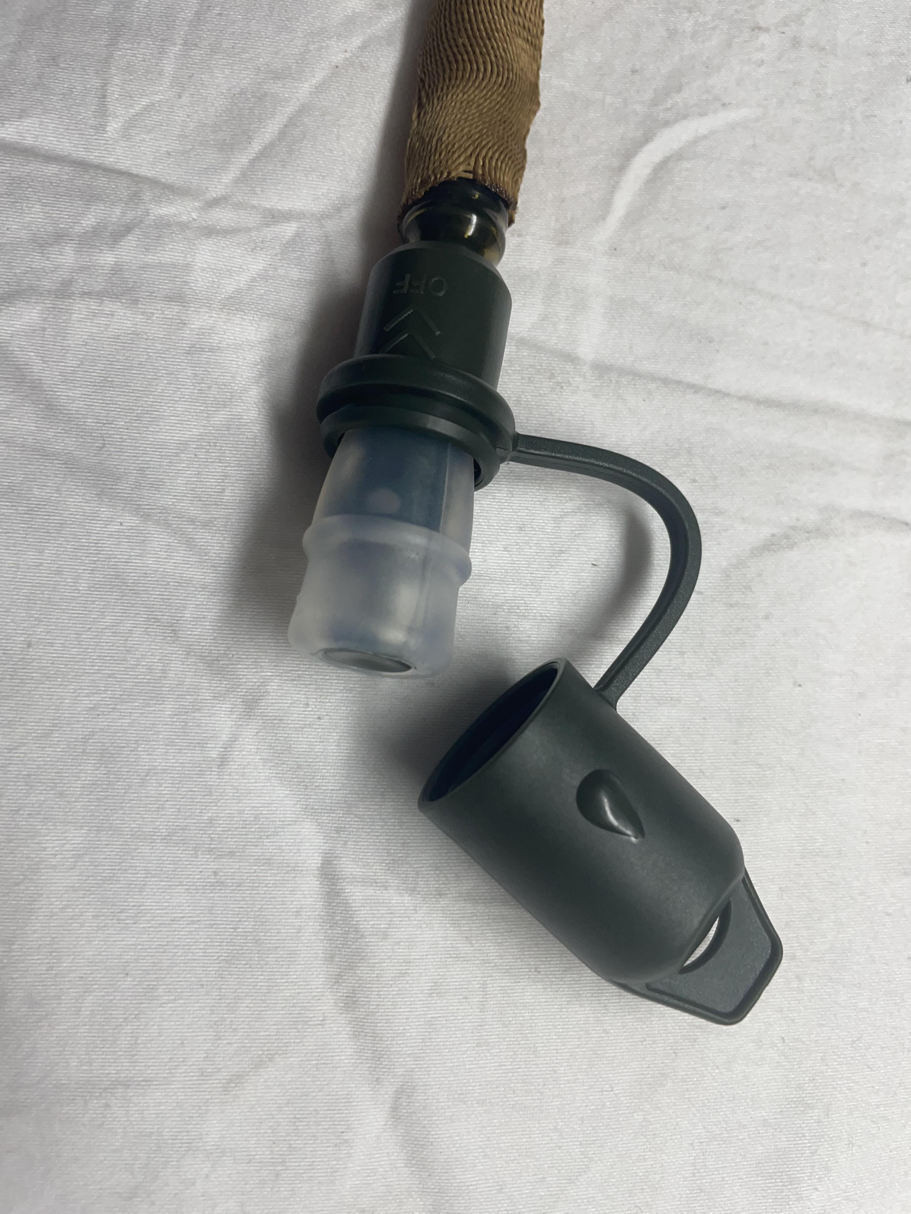 Гідратор KMS 3L Camelbak Койот (8068439) - фото 4 Гідратор KMS 3L Camelbak Койот (8068439) - фото 4