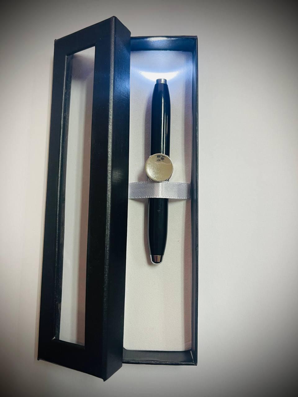 Ручка-спиннер шариковая с фонариком с 3 батарейками Черный (2127192887)