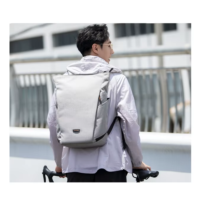 Рюкзак міський Mark Ryden MR4666 з відділом під ноутбук 15,6'' Чорний (2405) - фото 4